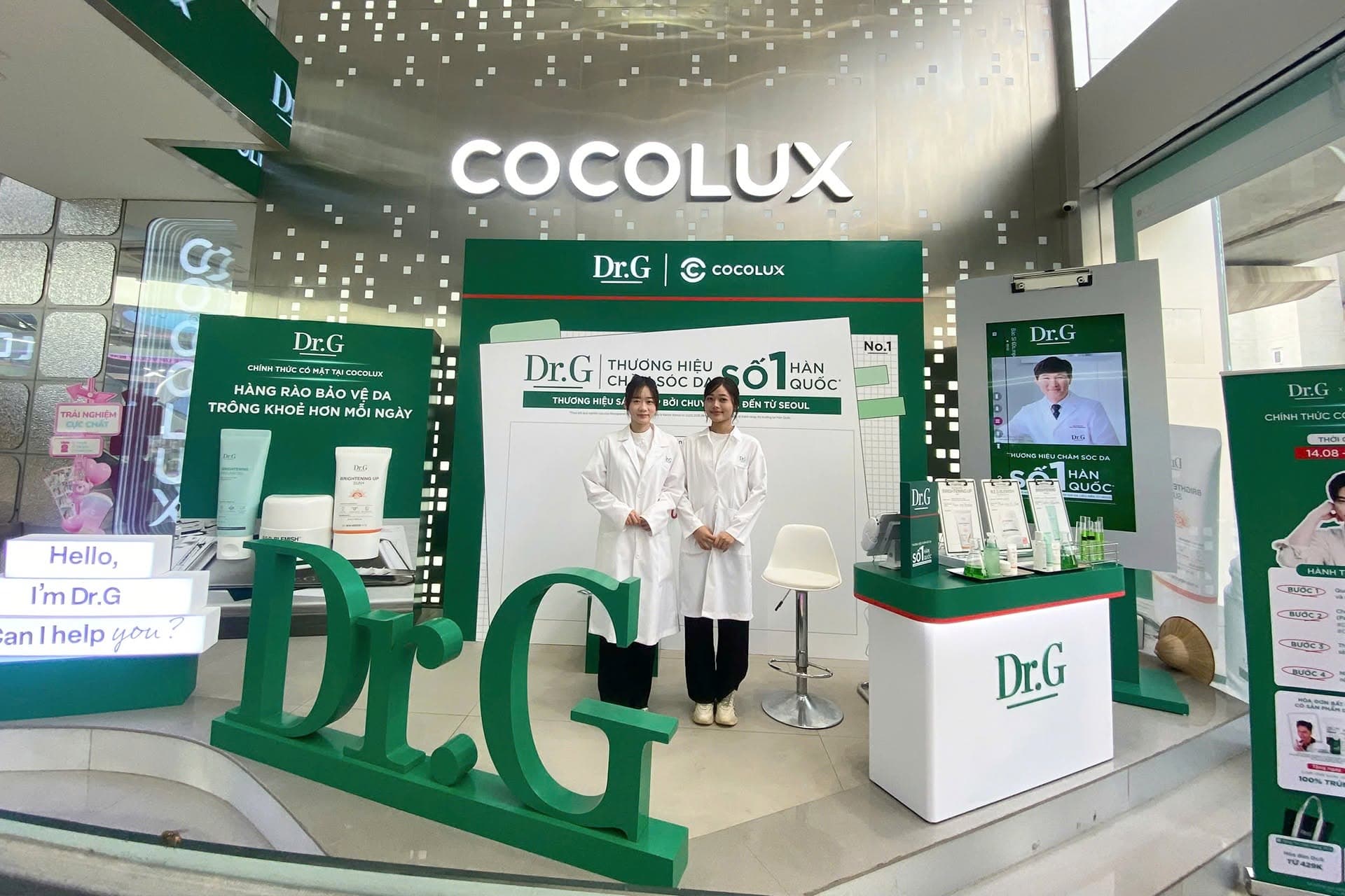 Dr.G flagship product podium and skincare testing counter