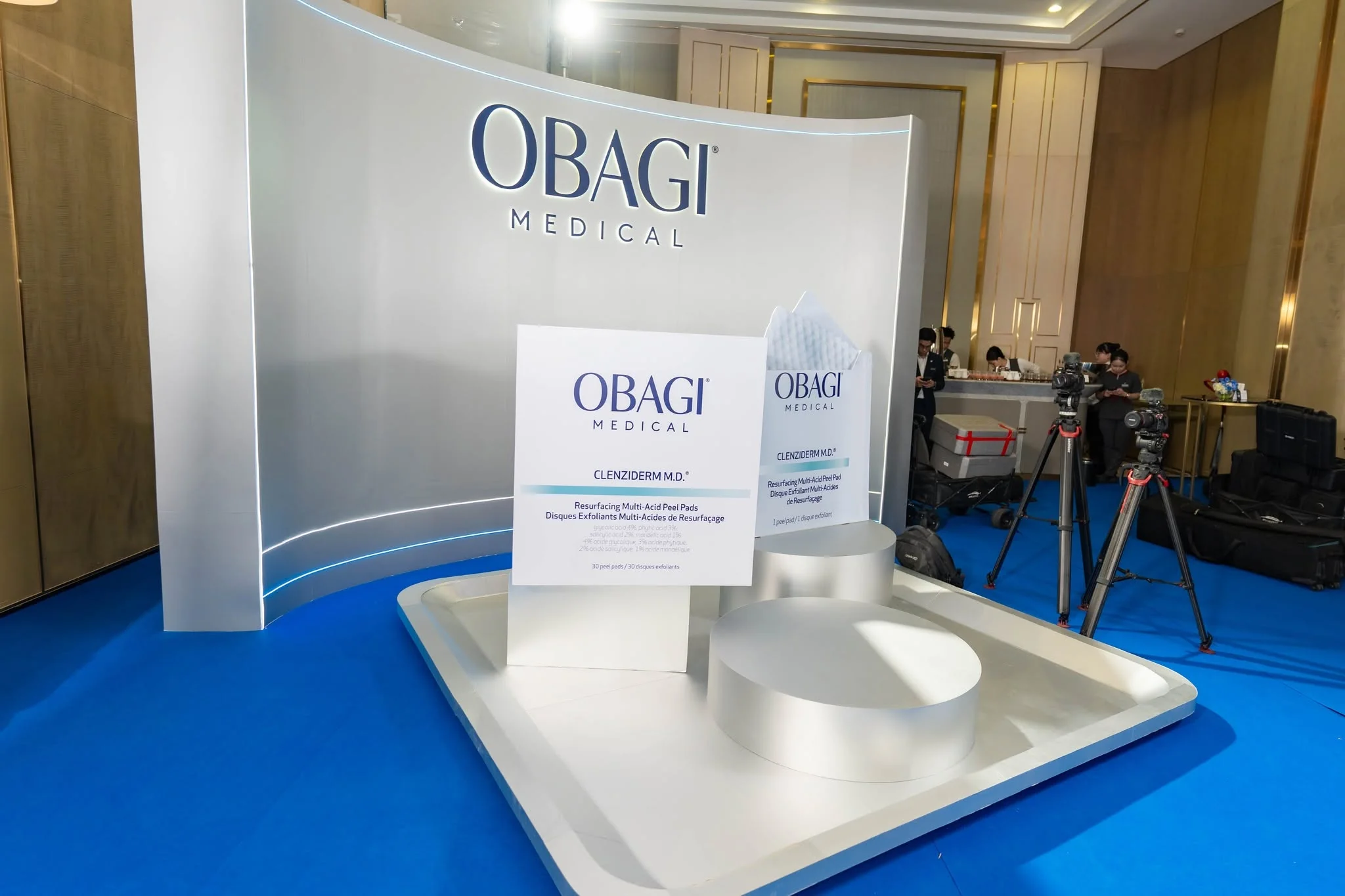 Expert dermatologist panel answering clinical questions
