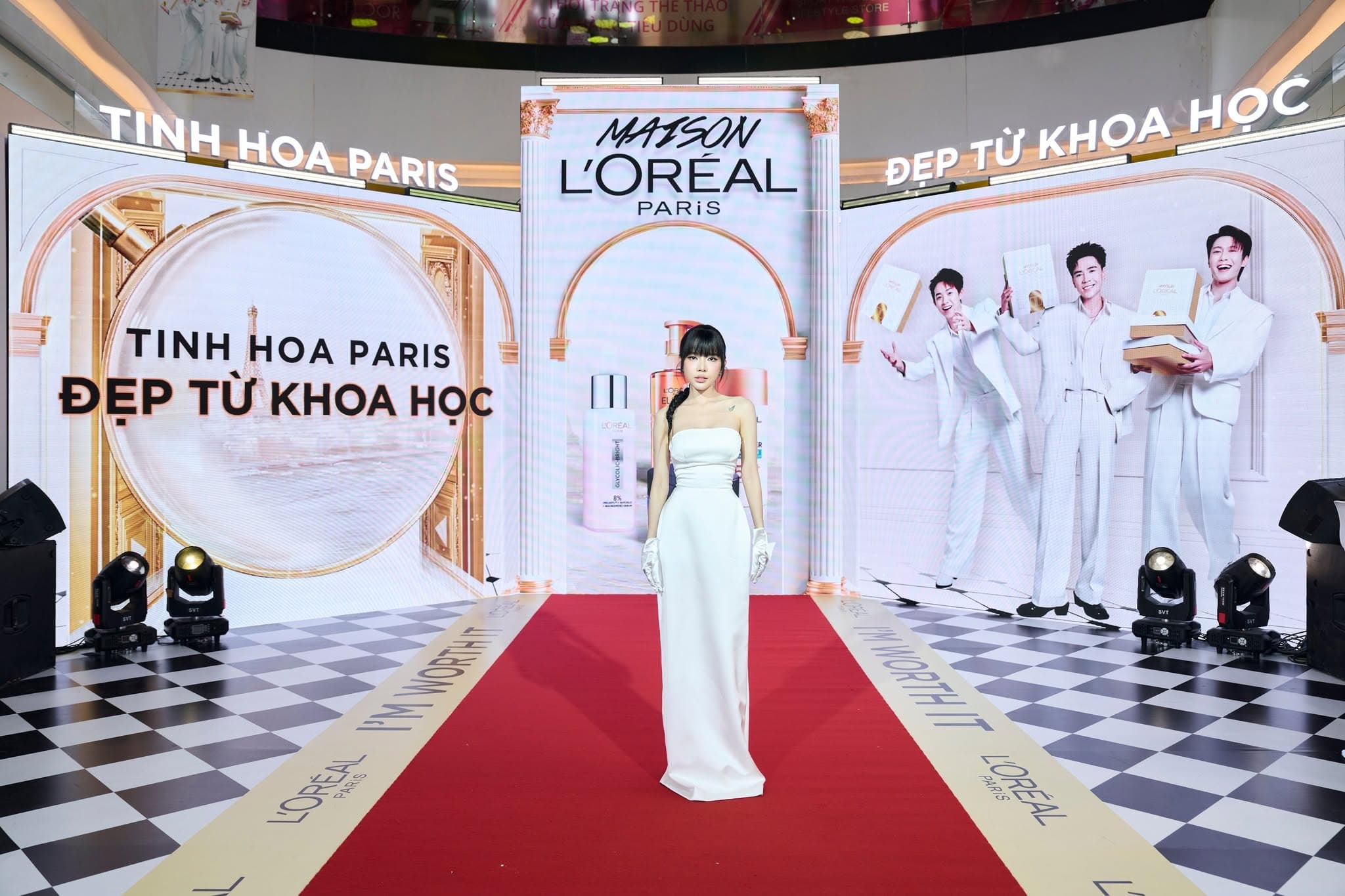 GazeFi and L’Oréal Paris triumphant event milestone celebration
